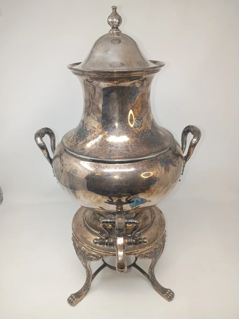Reed & Barton Antique-Style Silver Plated Samovar Urn with Handles
